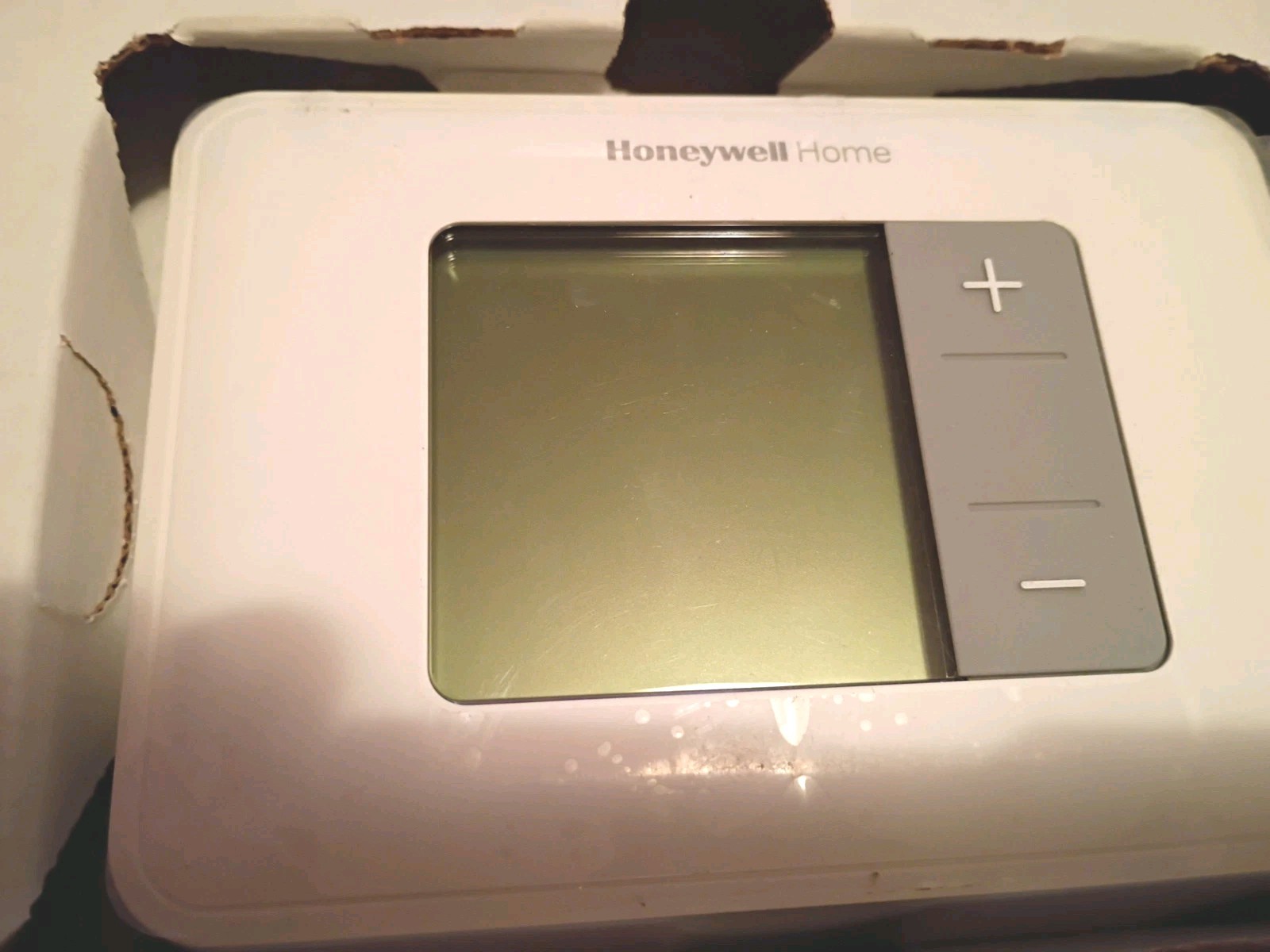 Honeywell Home T2 Non-programmable Thermostat RTH5160D gallery