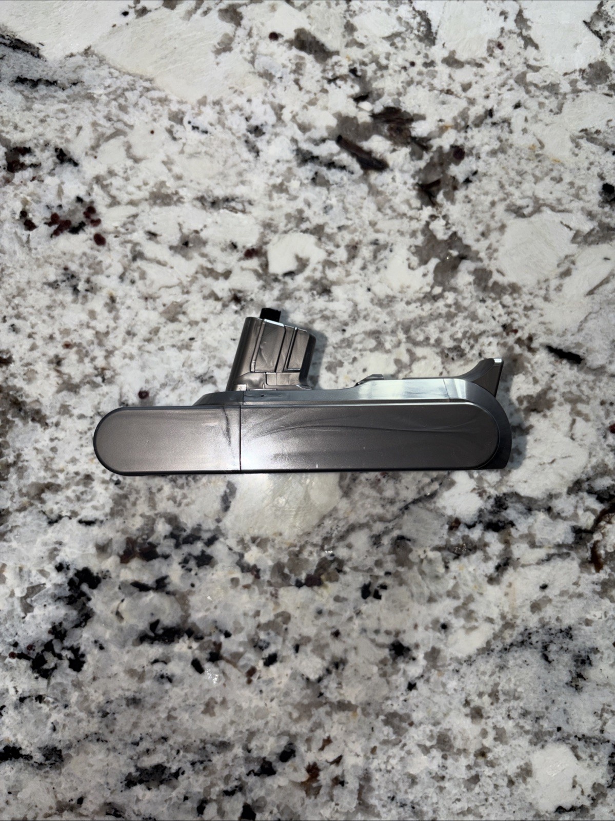 Broken Dyson V11-V15 Click In Battery SV28 Vacuum 25.2V Li-ion Battery - AS IS gallery