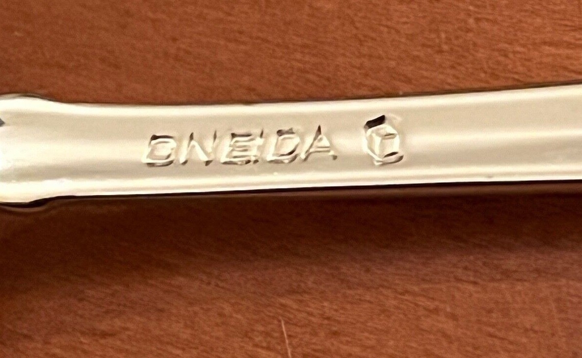 Oneida GOLDEN JULLIARD Cube Heirloom Stainless Flatware - Choice gallery