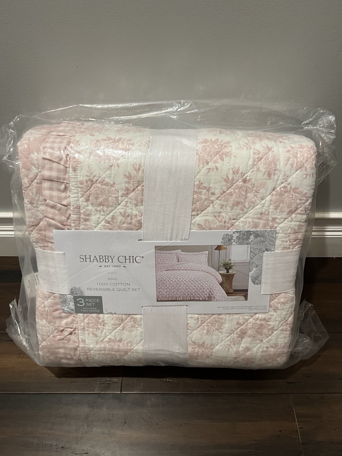 Shabby Chic King Reversible Quilted 3-Piece Quilt Set Pink White Floral 106x92 gallery