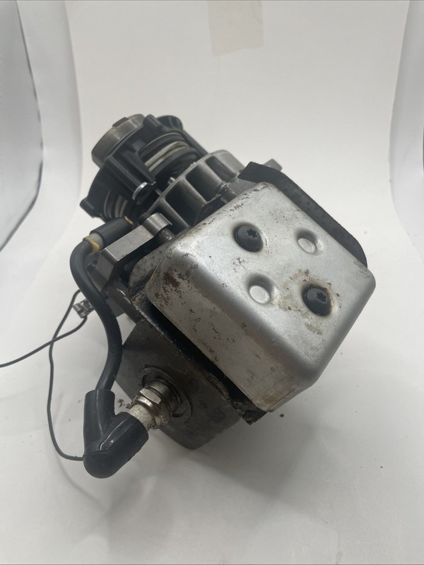 Ryobi String Trimmer SS26 RY28040 Engine - Used & Untested - Not Locked Up gallery