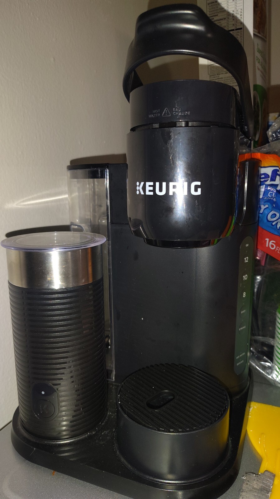 Keurig K-Café Essentials Single Serve K-Cup Pod Coffee/Latte/Cappuccino Maker gallery