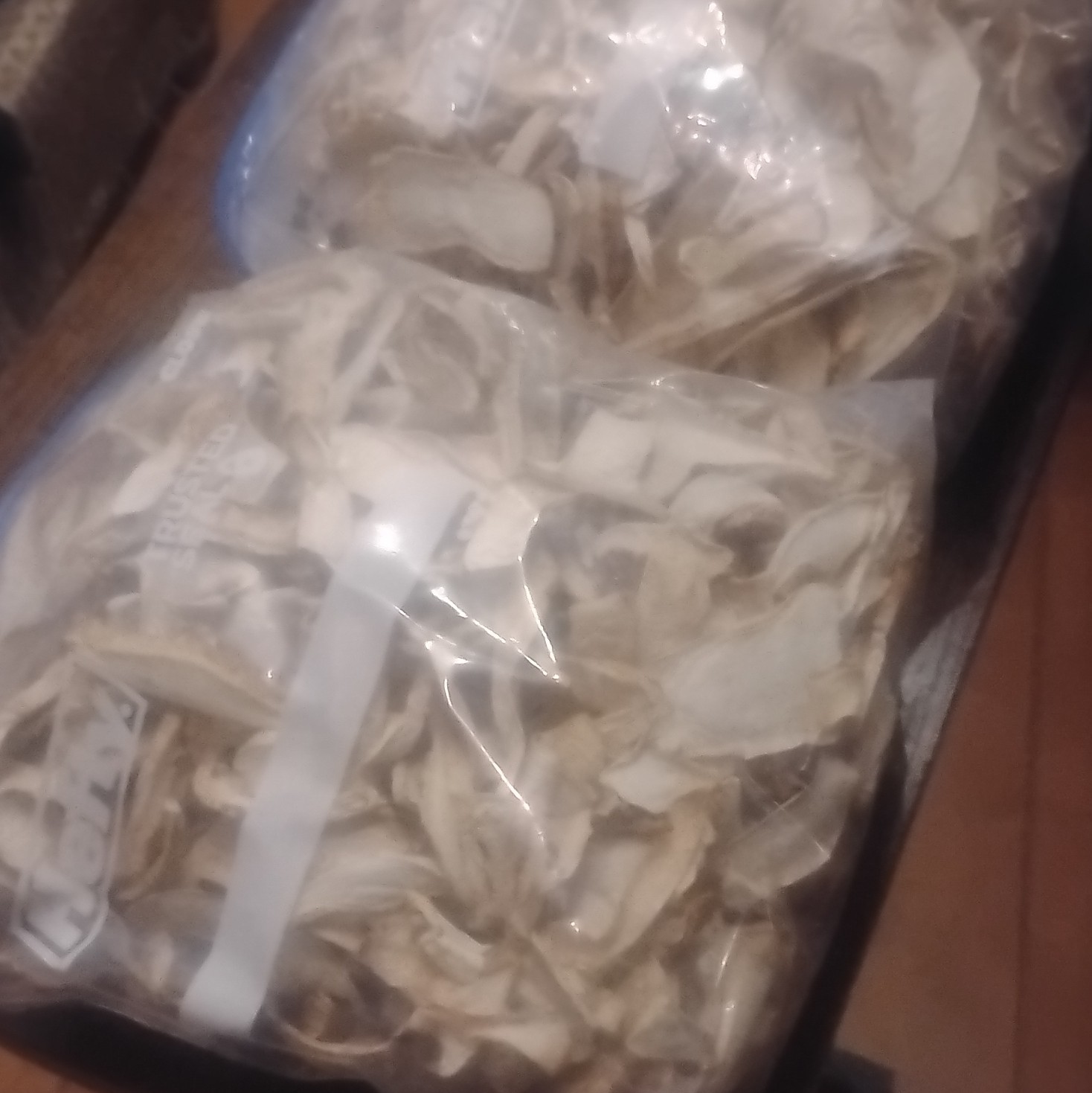 Hefty Dried Fruit & Vegetable Shredded Mushroom Pieces Lot of 2 Zipper Bags gallery