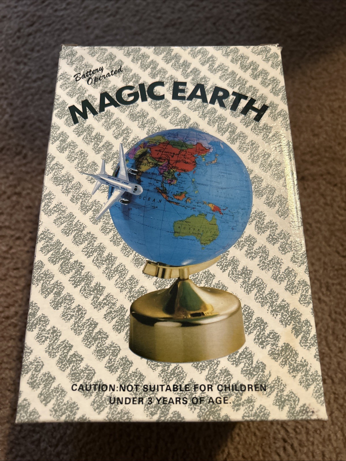 Battery Operated Magic Earth Globe With Traveling Magnetic Airplane. Rare Toy. gallery