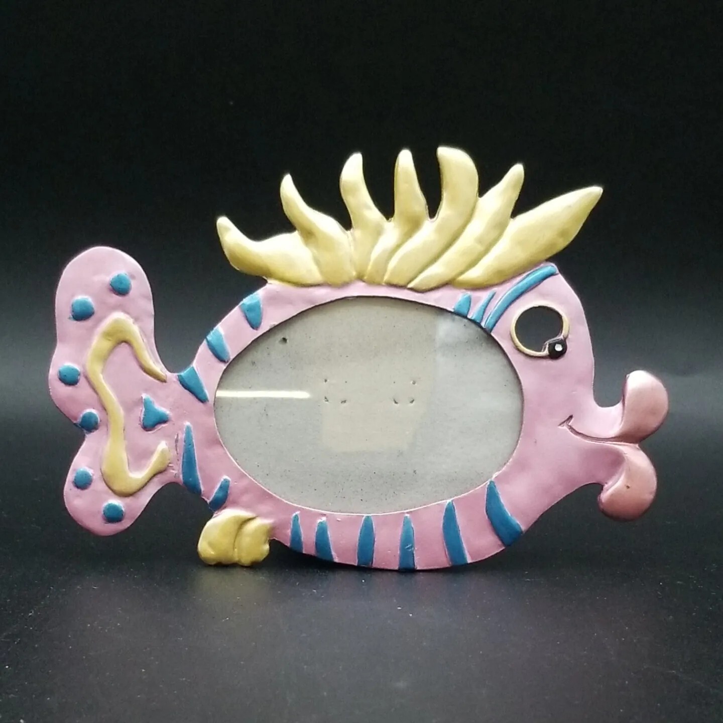 Cartoon Fish Shape Metal Painted Picture Photo Frame Holds 2.5" x 3.5" Photo gallery