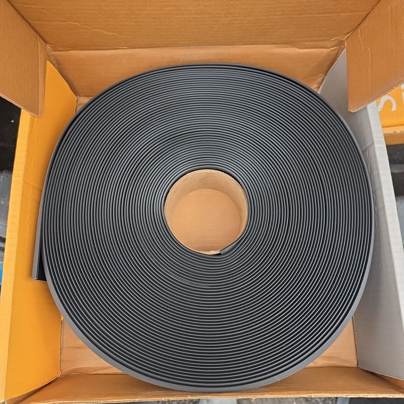 Roppe 700 Series TPR TP Rubber Wall Base – 4" x 120" x 1/8" – Black - Commercial gallery