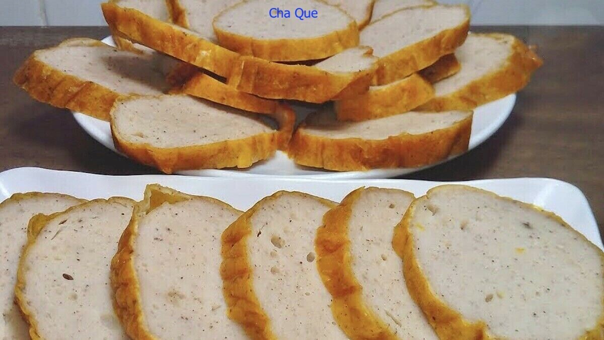 Cooked Pork Rolls (1 Gio Bi, 1 Cha Que, 1 Cha Lua, & 1 Gio Hue) សាច់ប៉ាតេ gallery