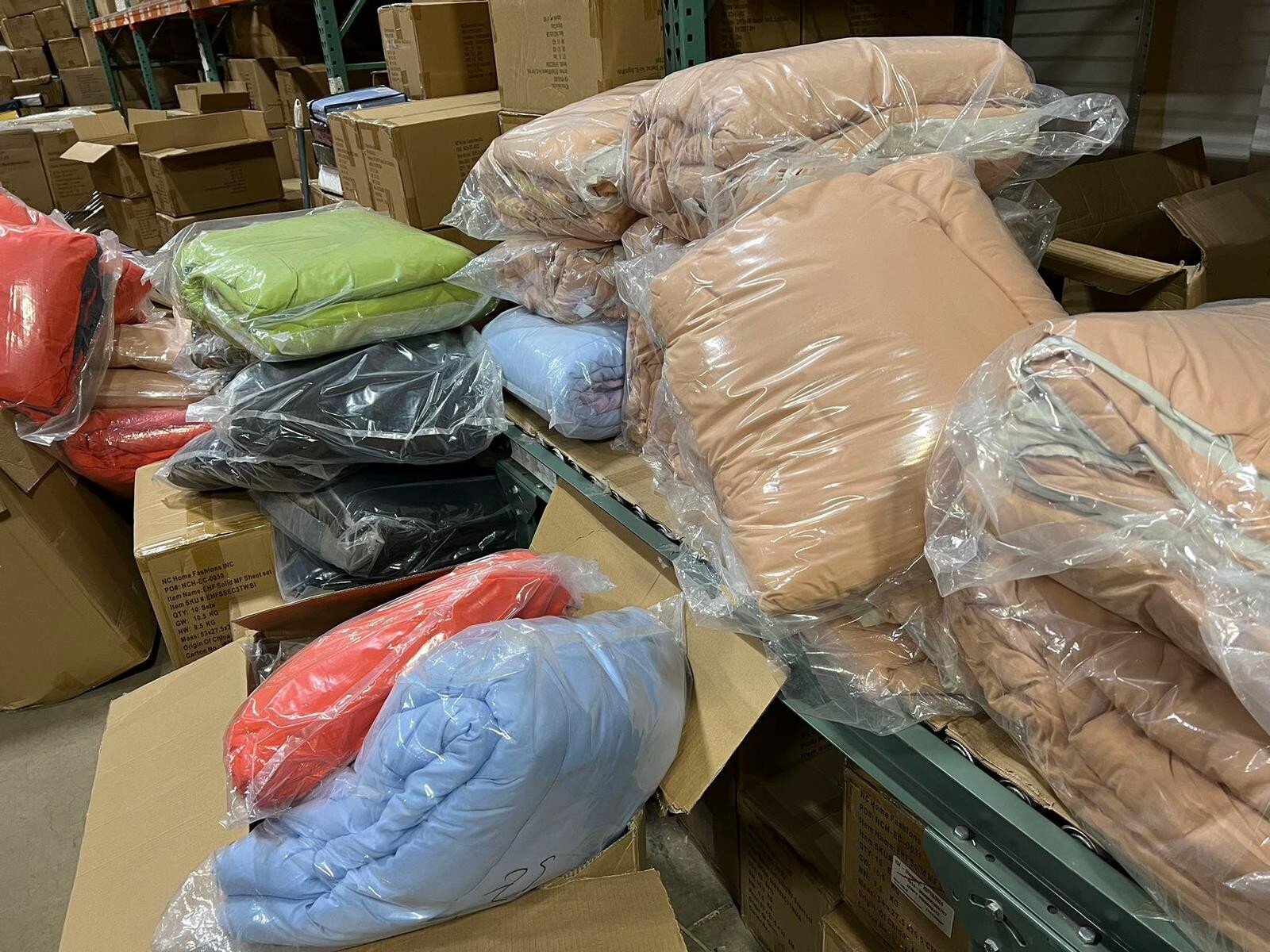 CLEARANCE-ONLY $10 IF PICK UP - Ultra Soft Full/Queen Comforters, multi-colors gallery