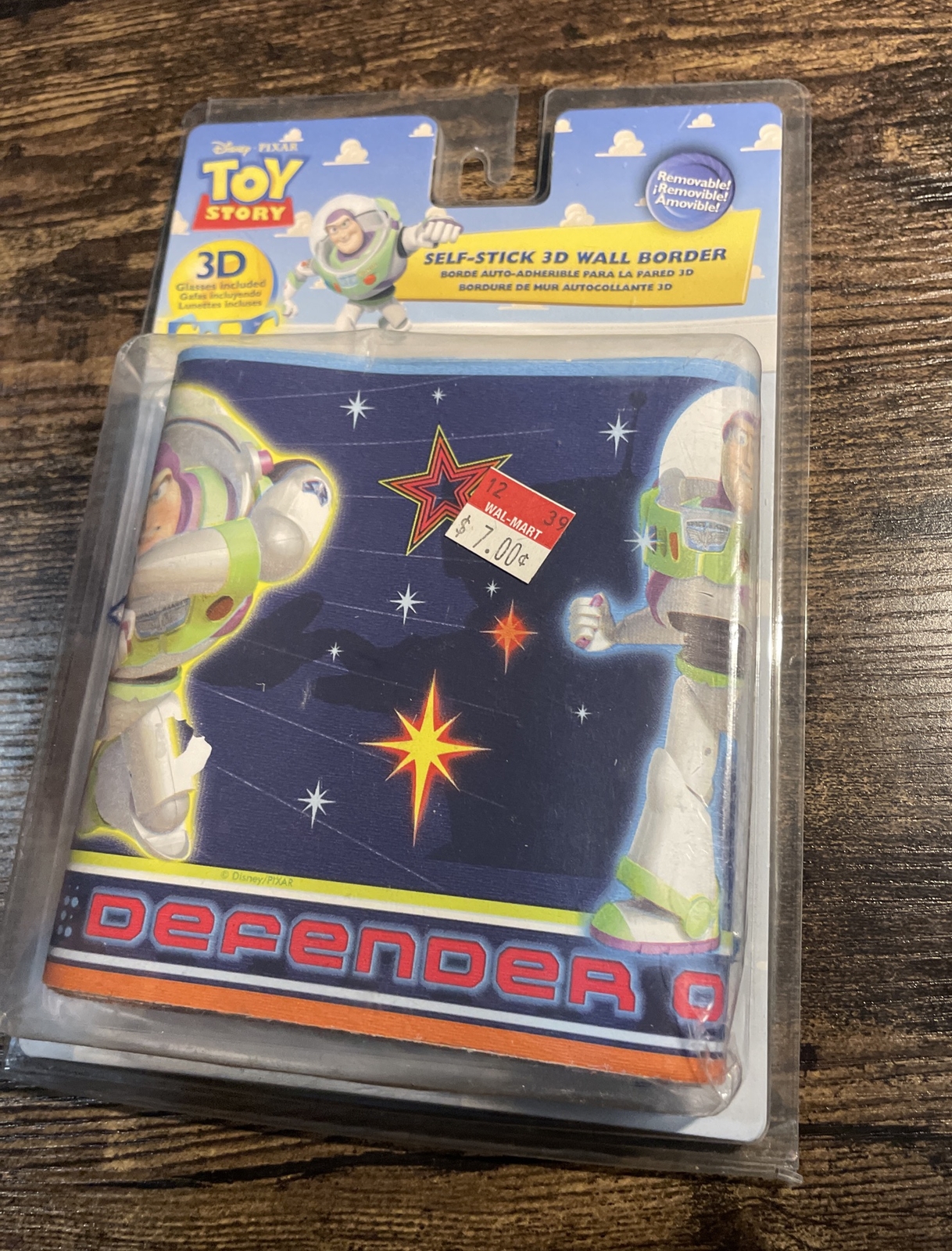 Toy Story Buzz Self Stick Removable 3D Wall Border 5" x 15' with 3D Glasses gallery