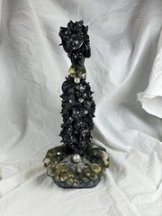Handmade Gothic Resin Goddess Statue – Dark Fantasy Art Sculpture with Pearls
