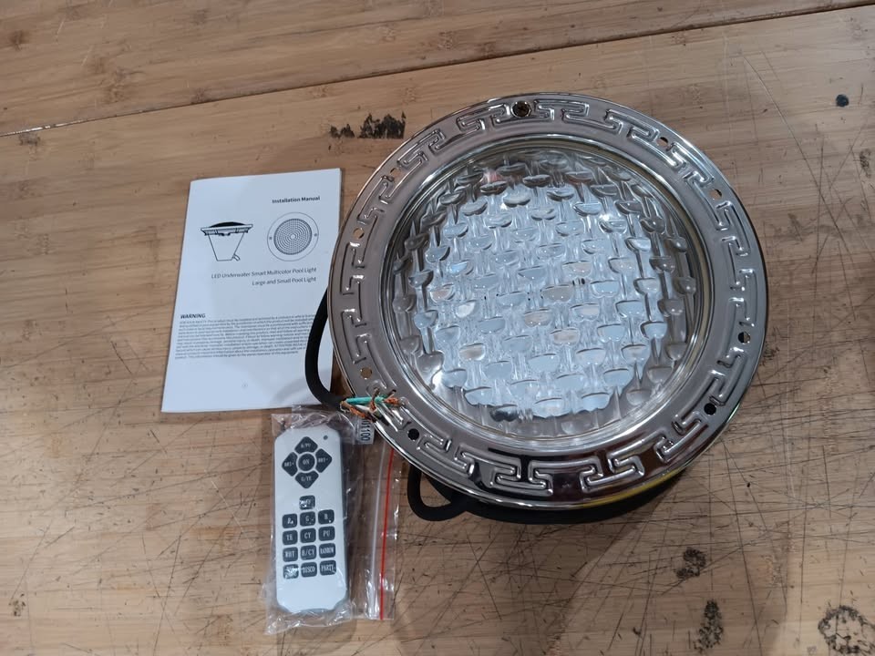 10" Pool Light With remote and 100' Cord gallery