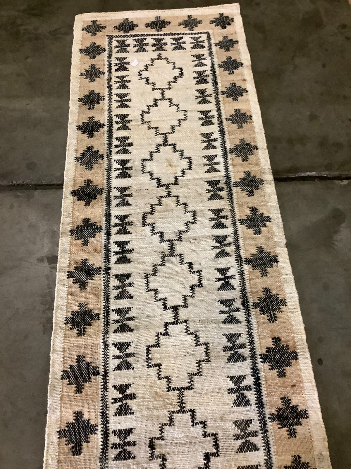 IVORY / GREY 2'-3" X 9' Broken Thread Rug, Reduced Price 1172663507 KLM755A-29 gallery