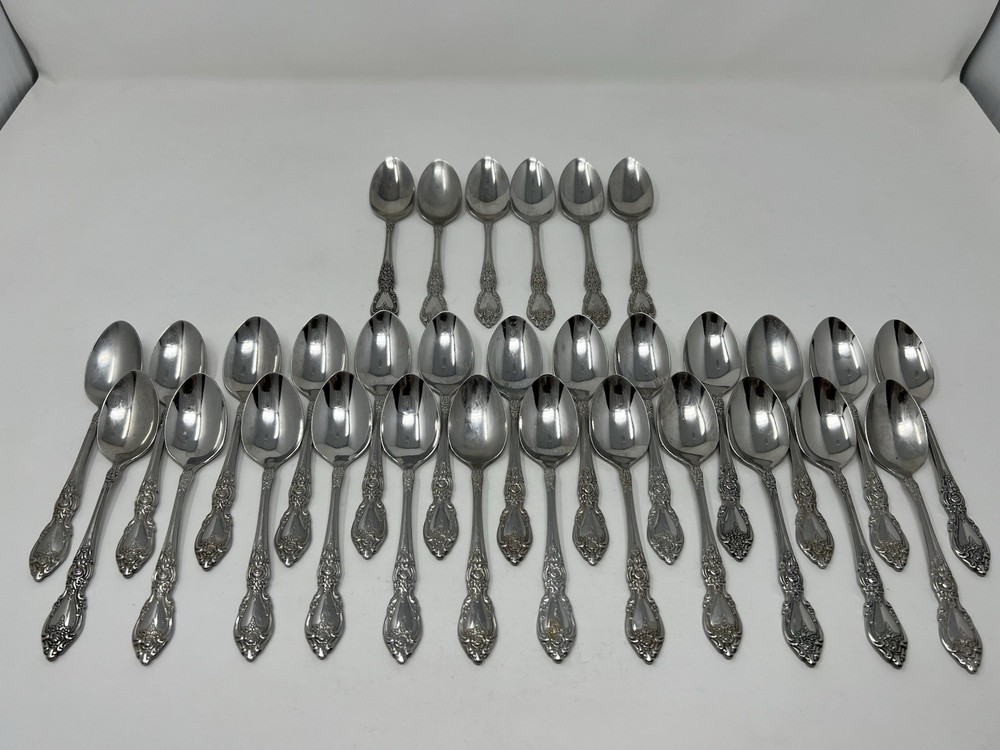 Oneida Stainless 18/0 Flatware WORDSWORTH Teaspoons - Lot of 31 - 5.93 inches