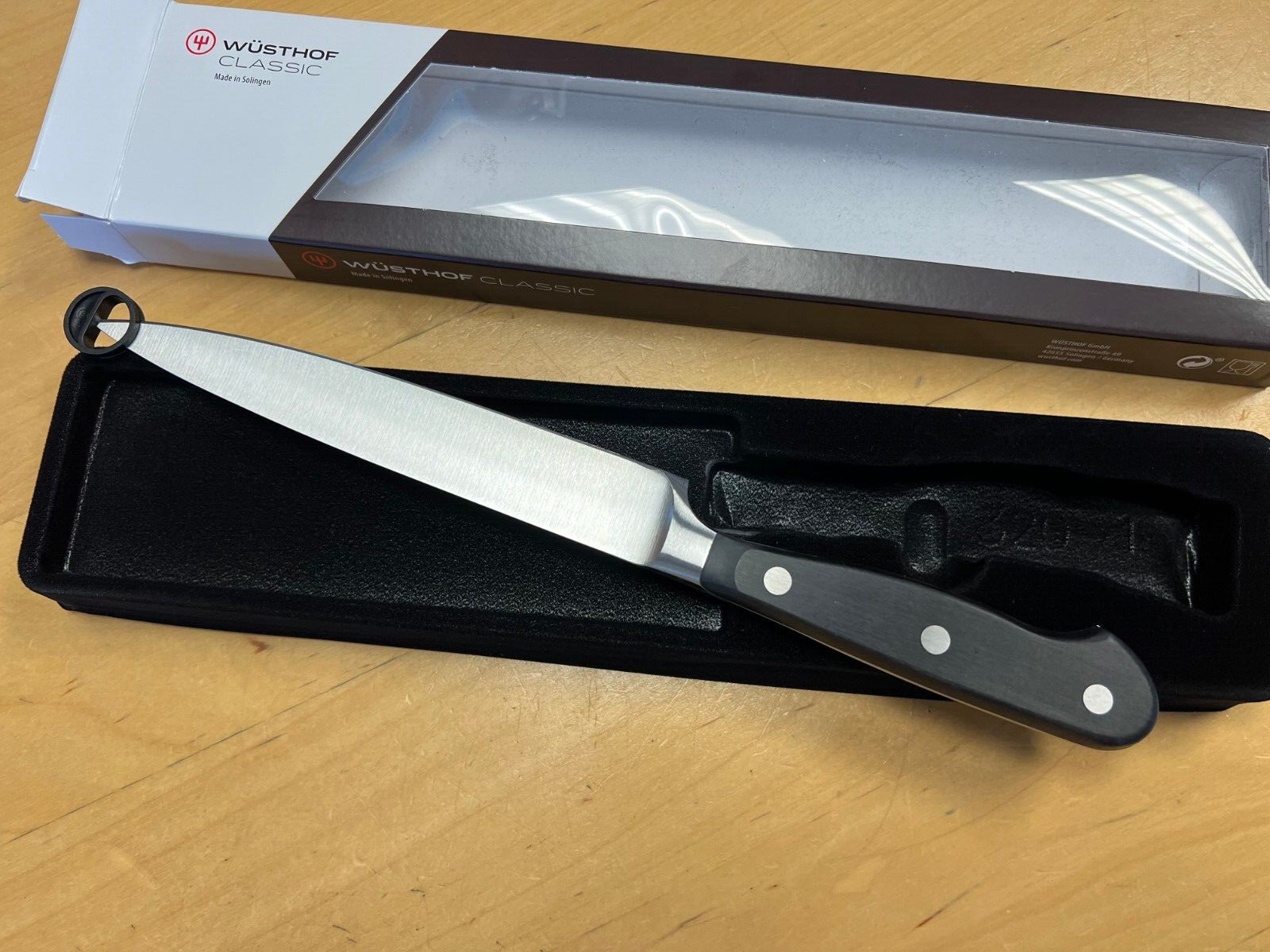 Wusthof Classic - 6" Utility Knife 1040100716 in retail box gallery