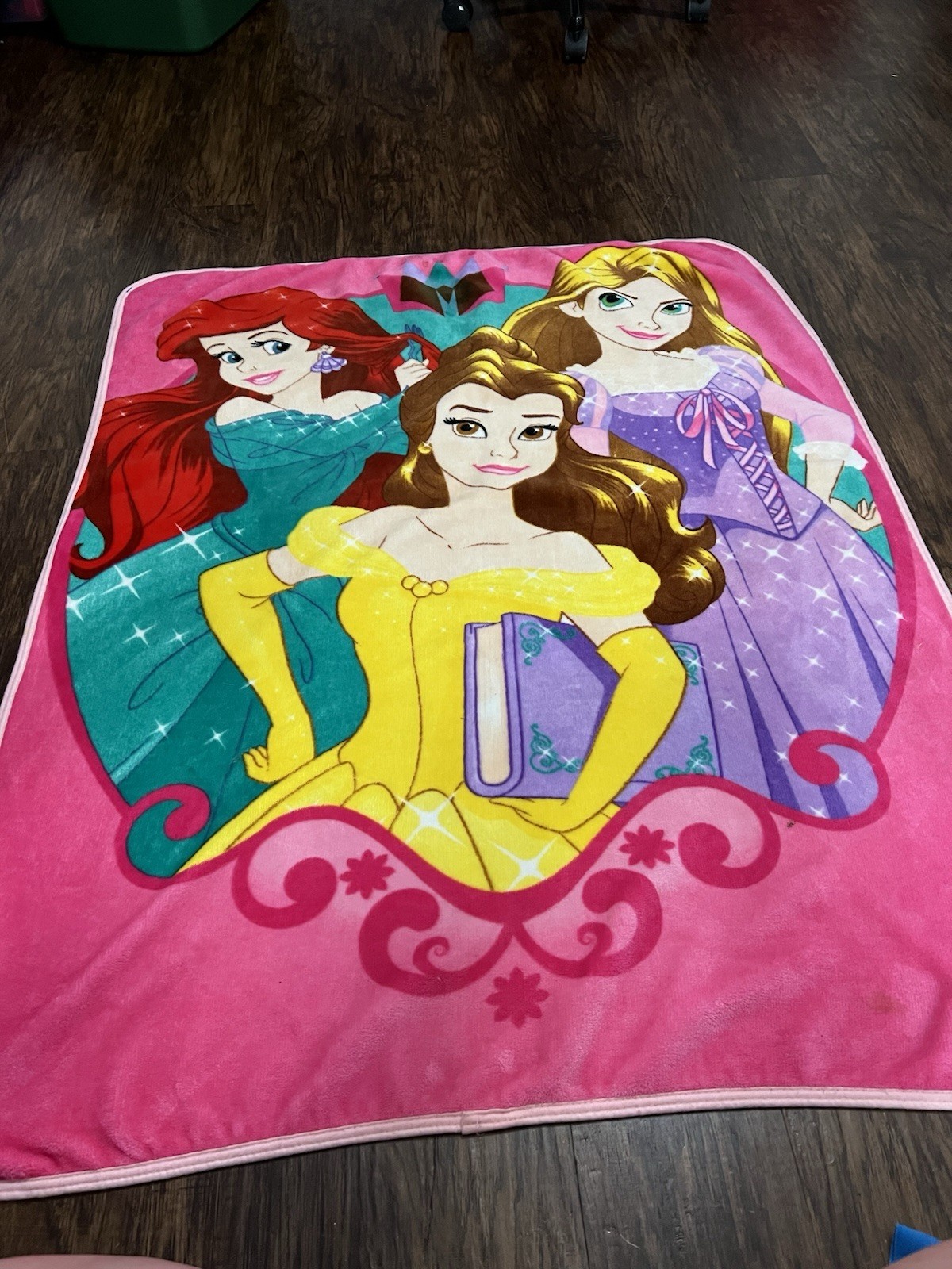 Disney Princess Pink Fleece Throw Blanket Ariel Belle Rapunzel toddler sized gallery