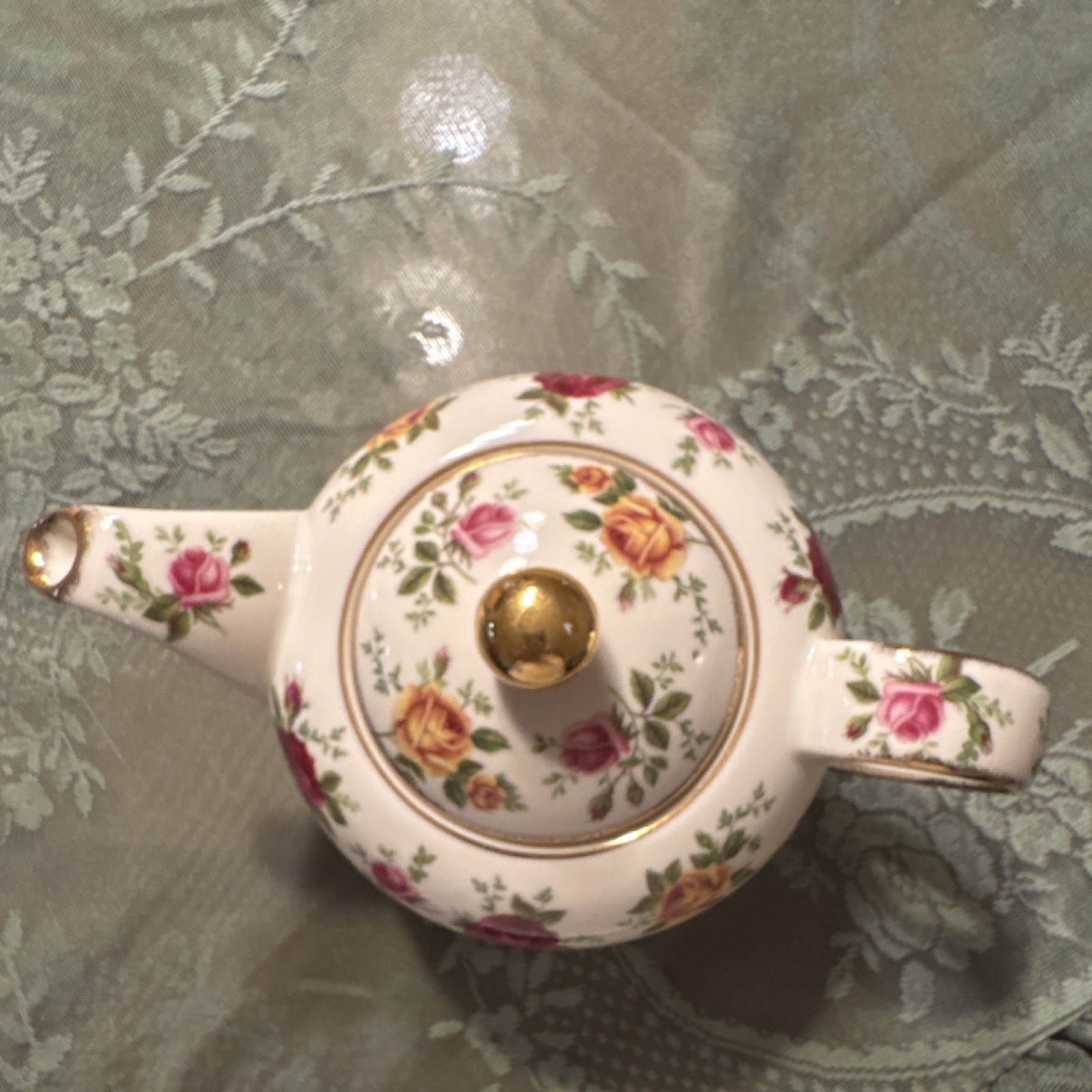 Royal Albert Old Country Roses Classic IV Fine China Floral Teapot Handles Lid gallery