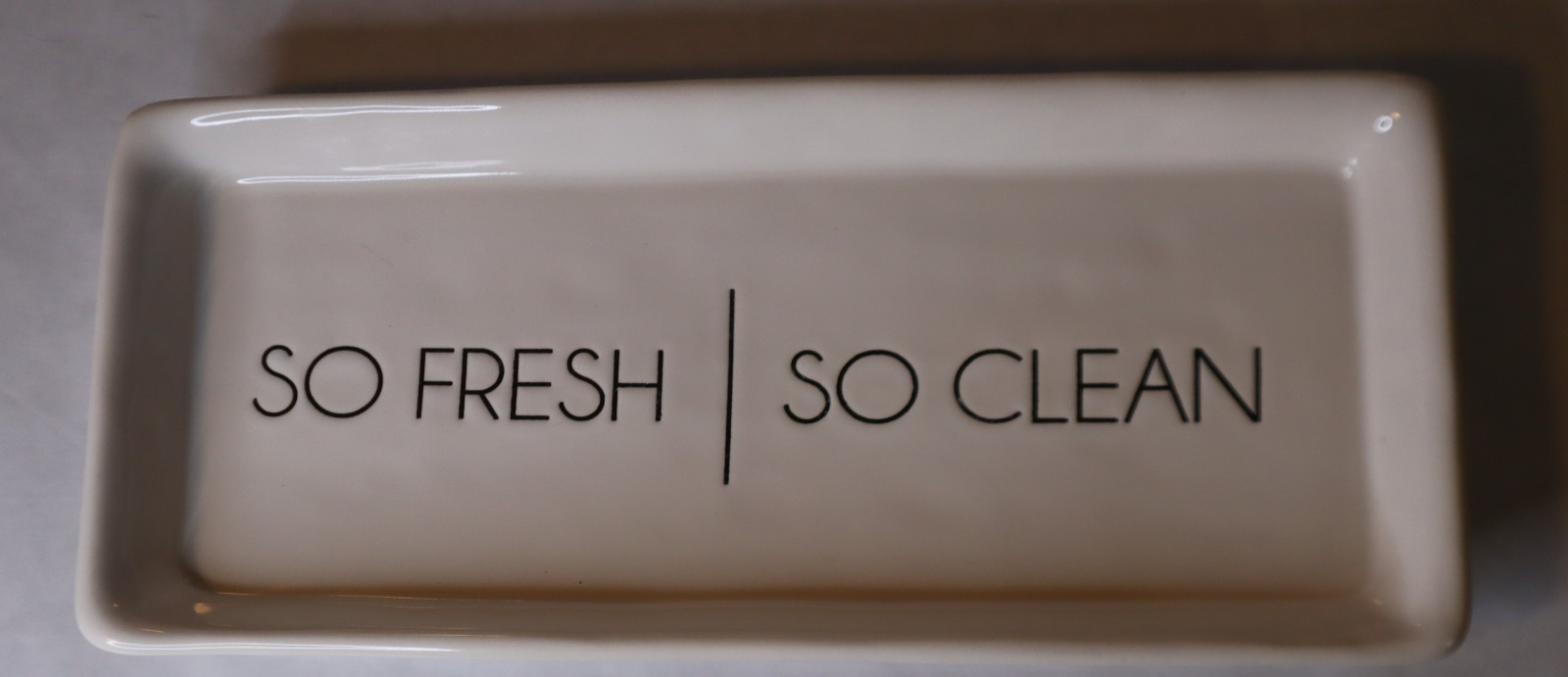 Pottery barn rectangular ceramic tray So Fresh So Clean 14 in x 6 in Home decor gallery