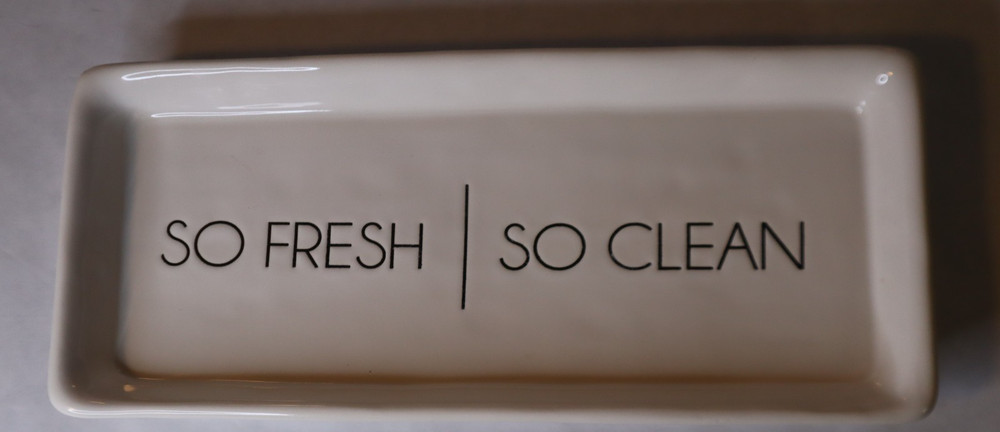 Pottery barn rectangular ceramic tray So Fresh So Clean 14 in x 6 in Home decor