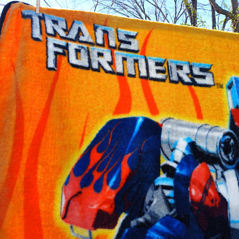 Transformers 2007 Optimus Prime Plush Throw Blanket 50x60 in gallery