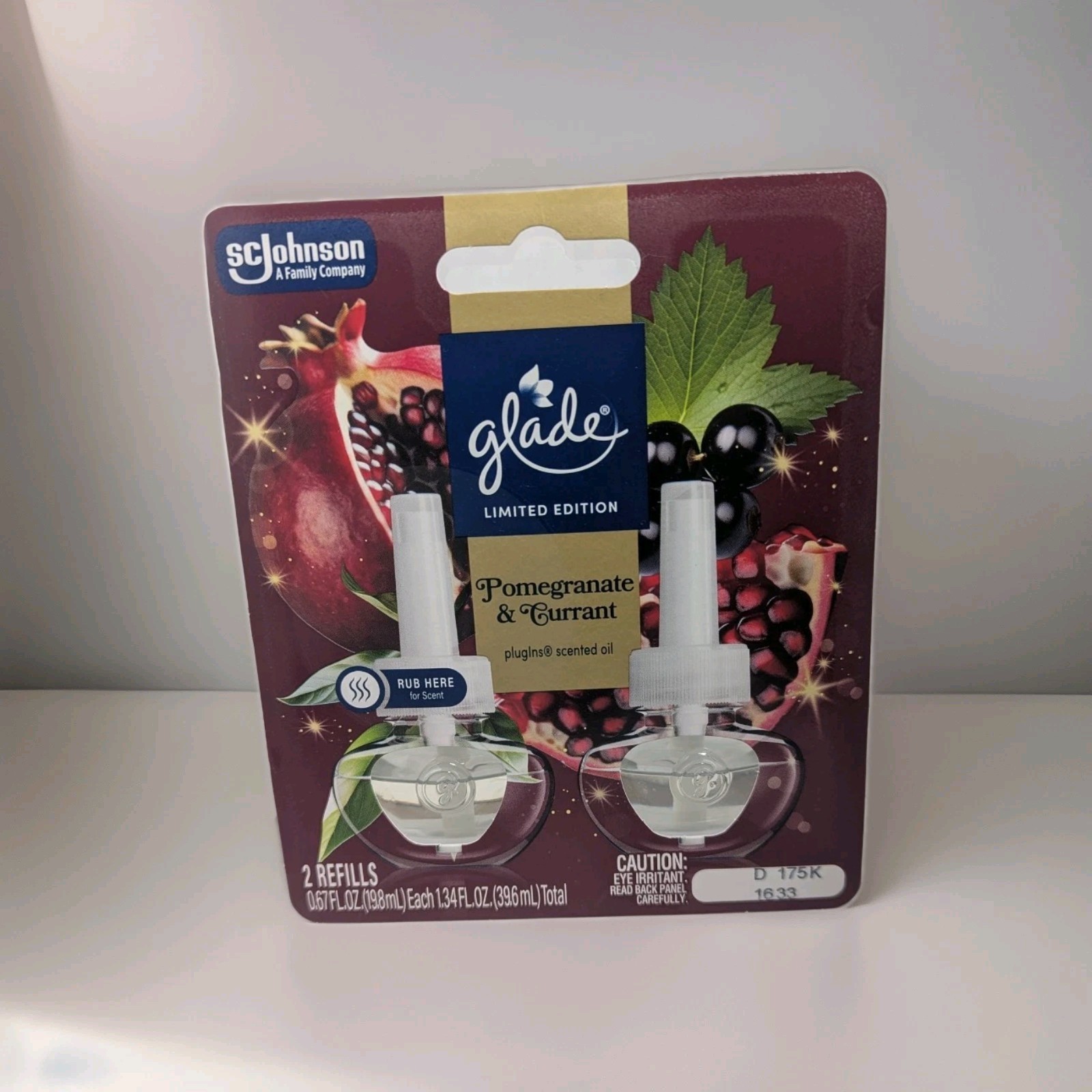 Glade Plug Ins Scented Oil Pomegranate & Currant Refills Limited Edition gallery