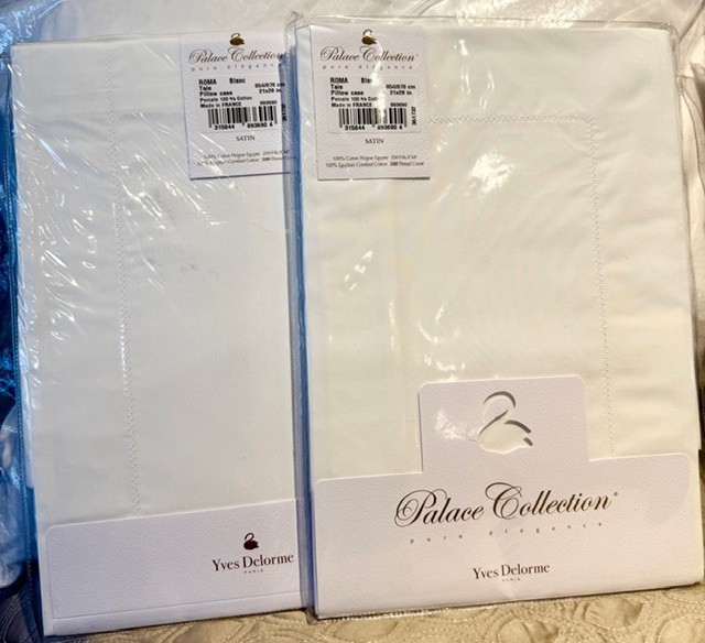 White Standard Shams pair (2) called Roma percale 500 TC French Yves Delorme gallery