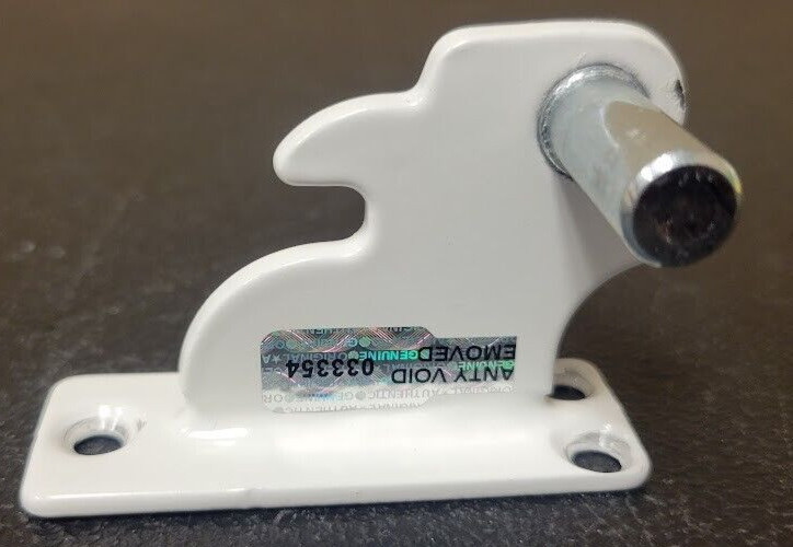 OEM Frigidaire Refrigerator Center Hinge 5304519647 For FFTR1835VW6 gallery