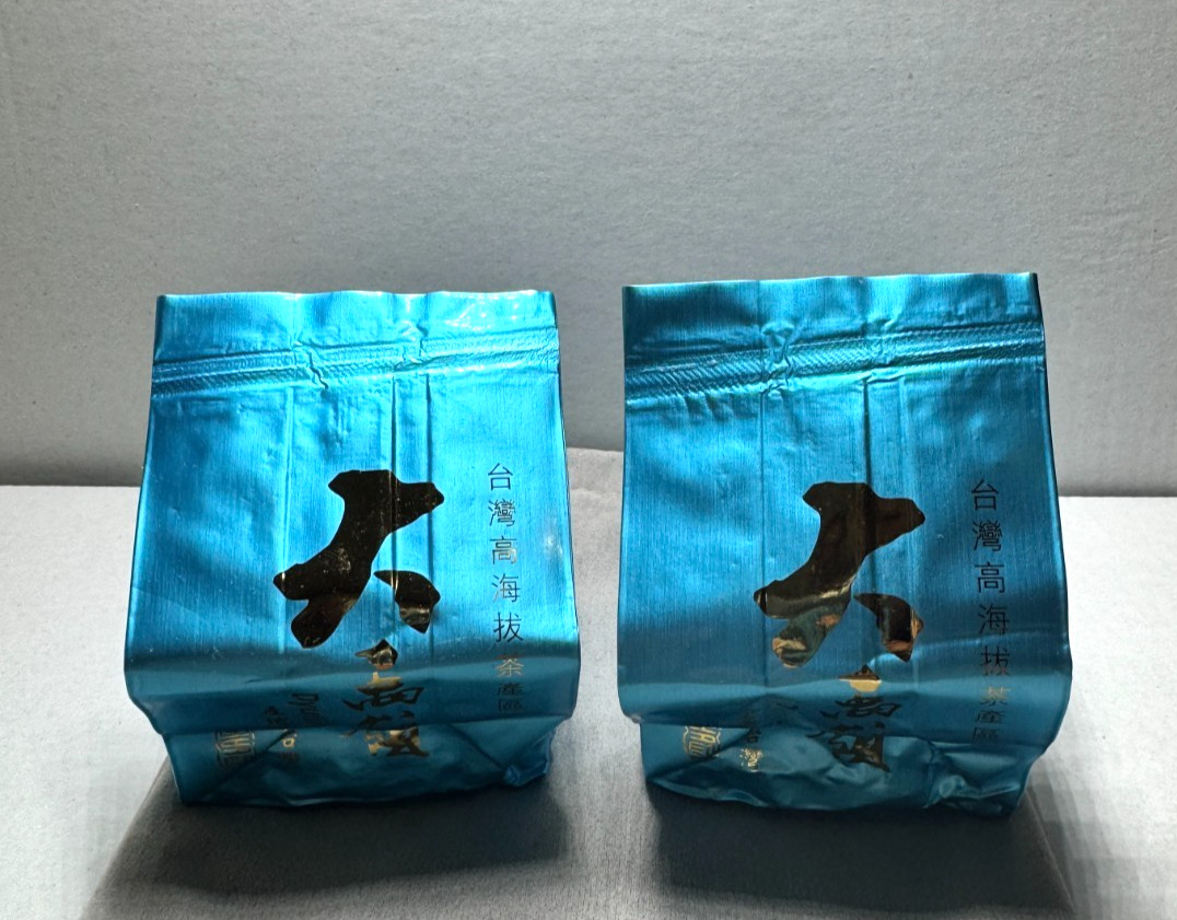 158- Taiwan (大禹嶺100K+) Da Yu Ling 100K+ High Mountain Oolong Tea 150g S 25 Rare gallery