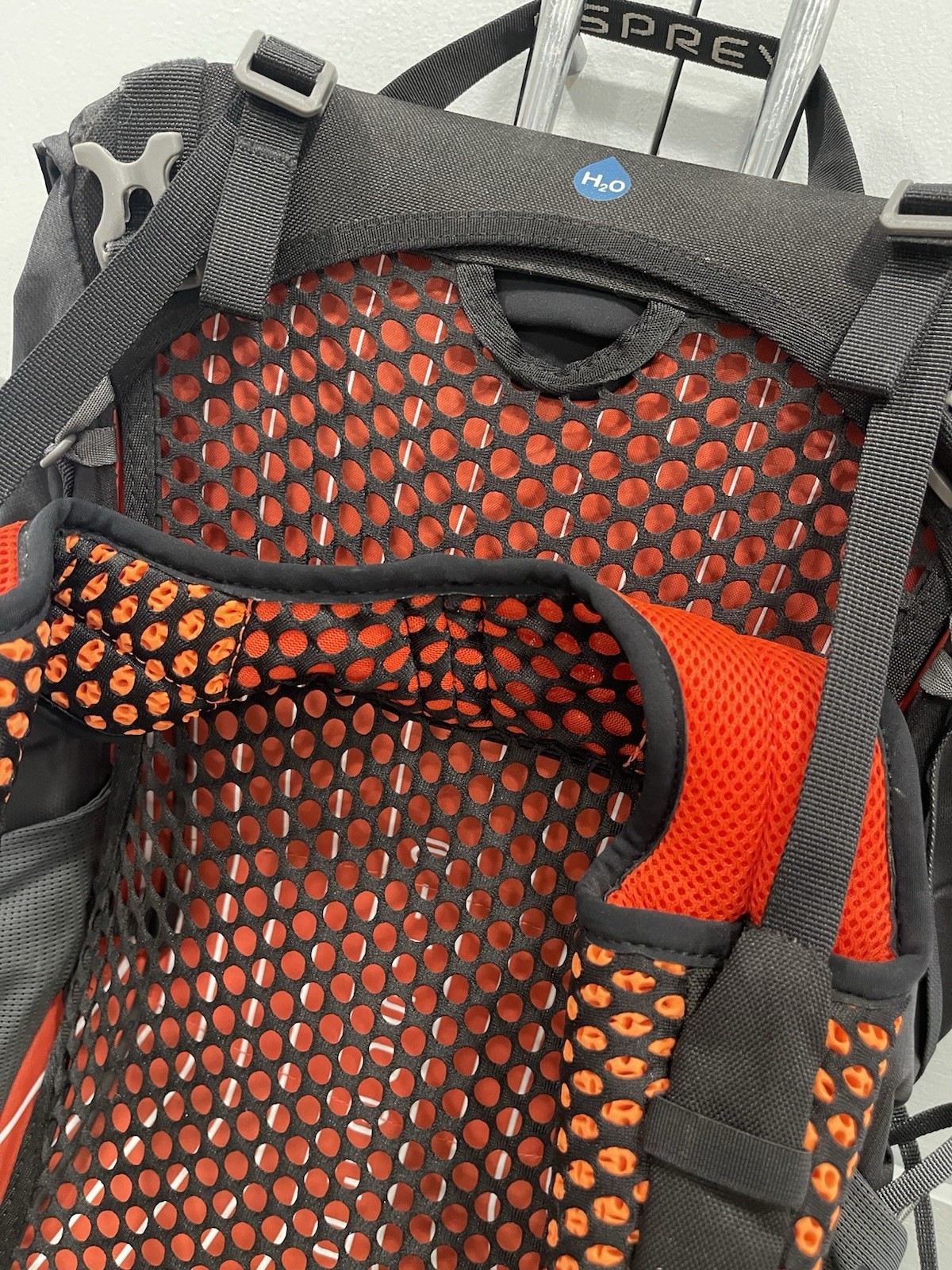 Osprey Exos 58 Pack - Men's Size: M 5