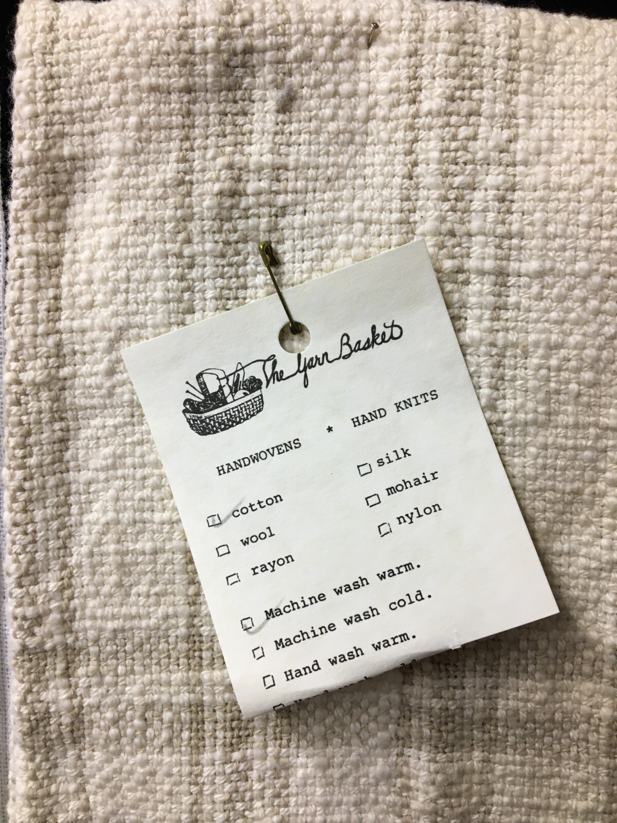 4 HOME BASICS Kitchen Towels & 1 THE YARN BASKET Towel gallery