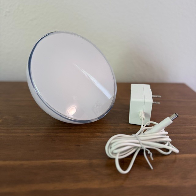 Philips Hue Go Bluetooth Table Lamp - White & Multi-Color Ambiance Model 71460 gallery