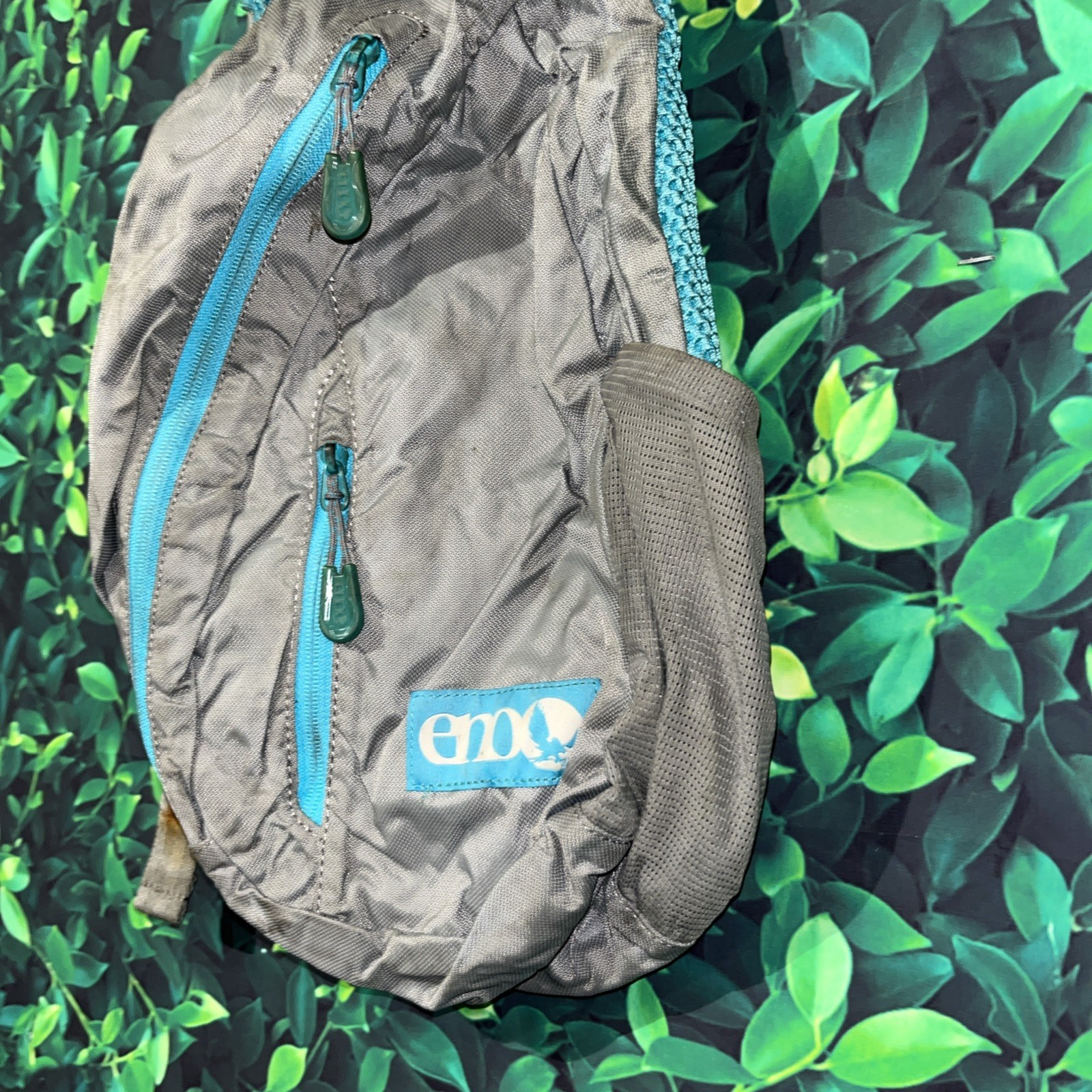 Eno Kanga Sling Pack Grey With Defects  3