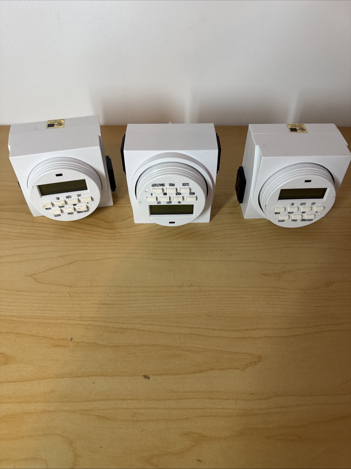 3 Weekly Timer 120v Available Oracle 7-Day Grounded Digital Programmable Timer gallery