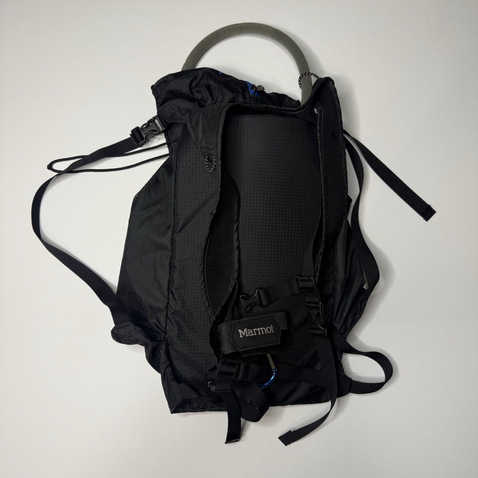 Marmot Kompressor Hydration Day Backpack Black Blue Lightweight Packable Hiking 3