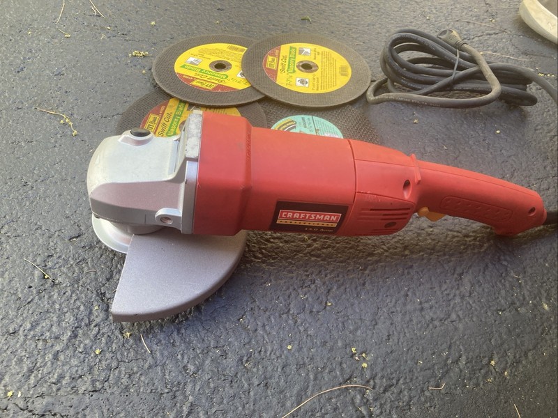Craftsman PROFESSIONAL 7in Angle Grinder 900-26438, 13 AMP Corded W/4 Discs gallery