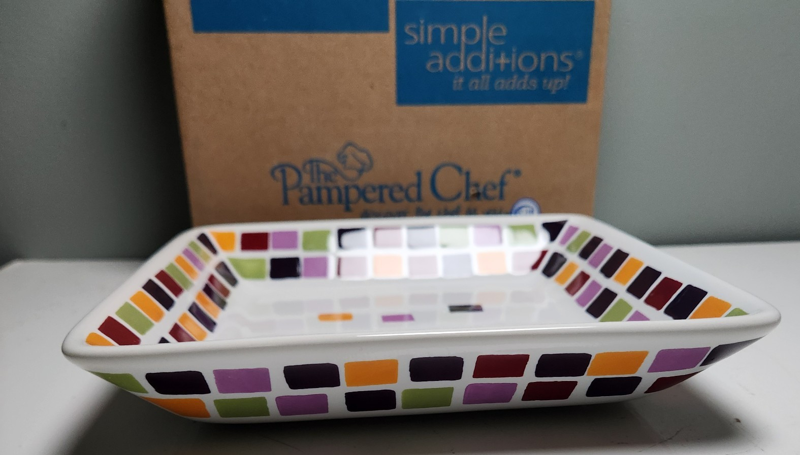 The Pampered Chef Simple Additions Colored squares Plates #2066 Set Of 6 gallery