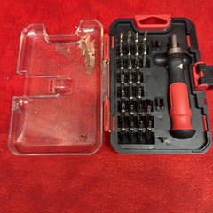 MULTI-BIT RATCHETING SCREWDRIVER SET COMPACT PLASTIC CASE PRECISION (k41)
