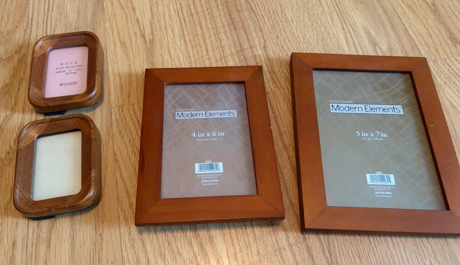 Modern Elements Wooden Photo Frame Lot Of 4 - 4x6 5x7 2x3 Tabletop Easel Back gallery