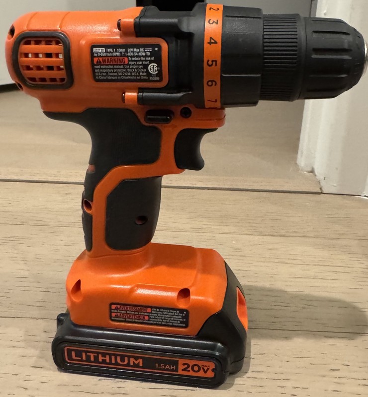 BLACK+DECKER LDX120 Cordless Drill With 20V Max Lithium-Ion Battery - Good Cond gallery