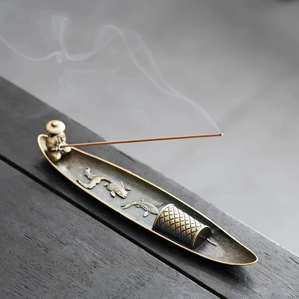 1pcs Creative Japanese Boat Incense Holder Fishing Man Aromatherapy Burner - NEW gallery