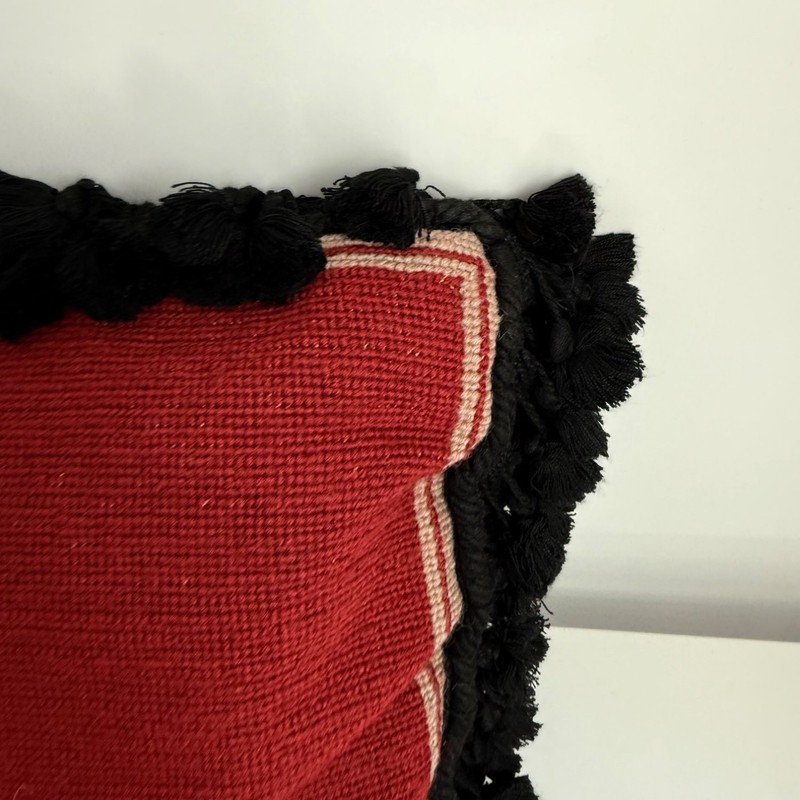 Needlepoint Tassel Labrador Throw Pillow 18"x14" Wood Red Black Dog Vintage Zip gallery