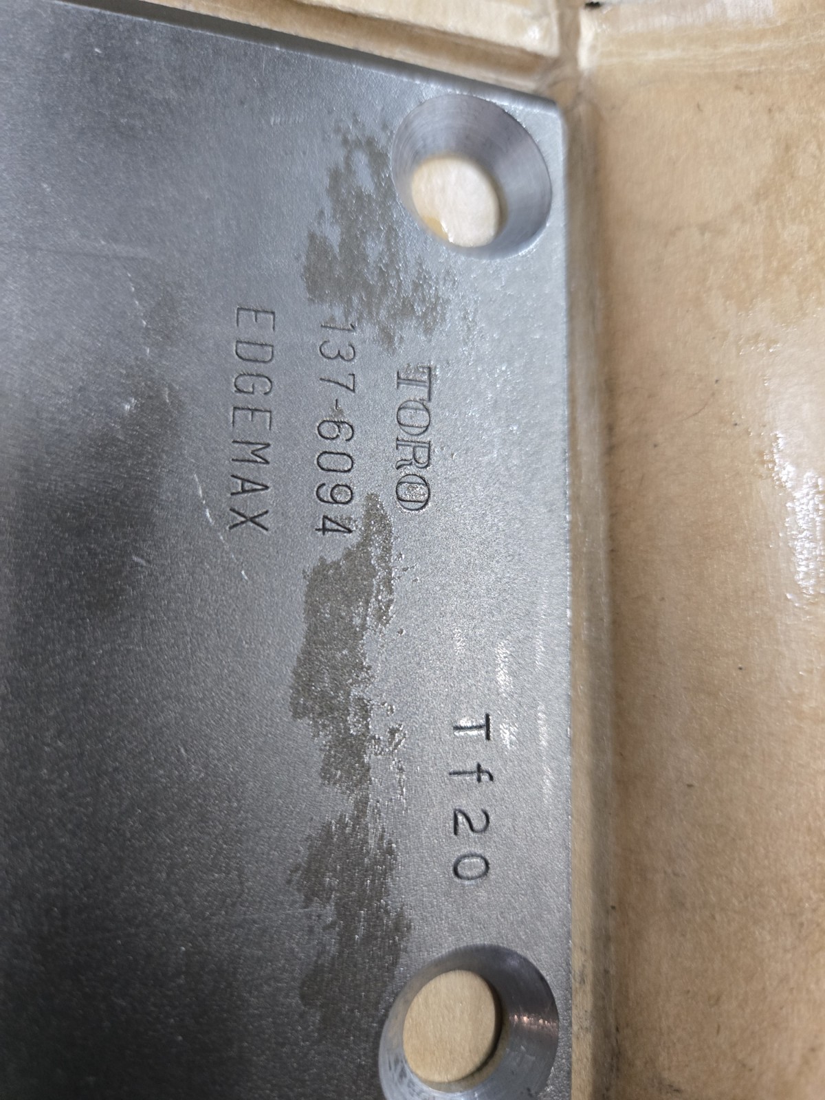 137-6094 Toro Edgemax Bedknife gallery