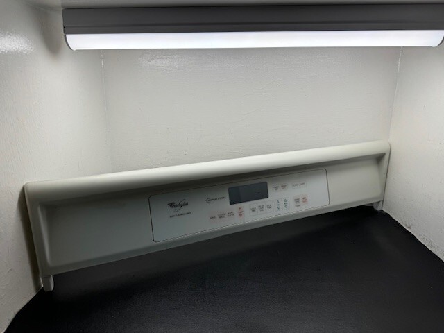 Whirlpool Range Oven Stove White Electronic Control Touch Panel W114285, 4448472 gallery