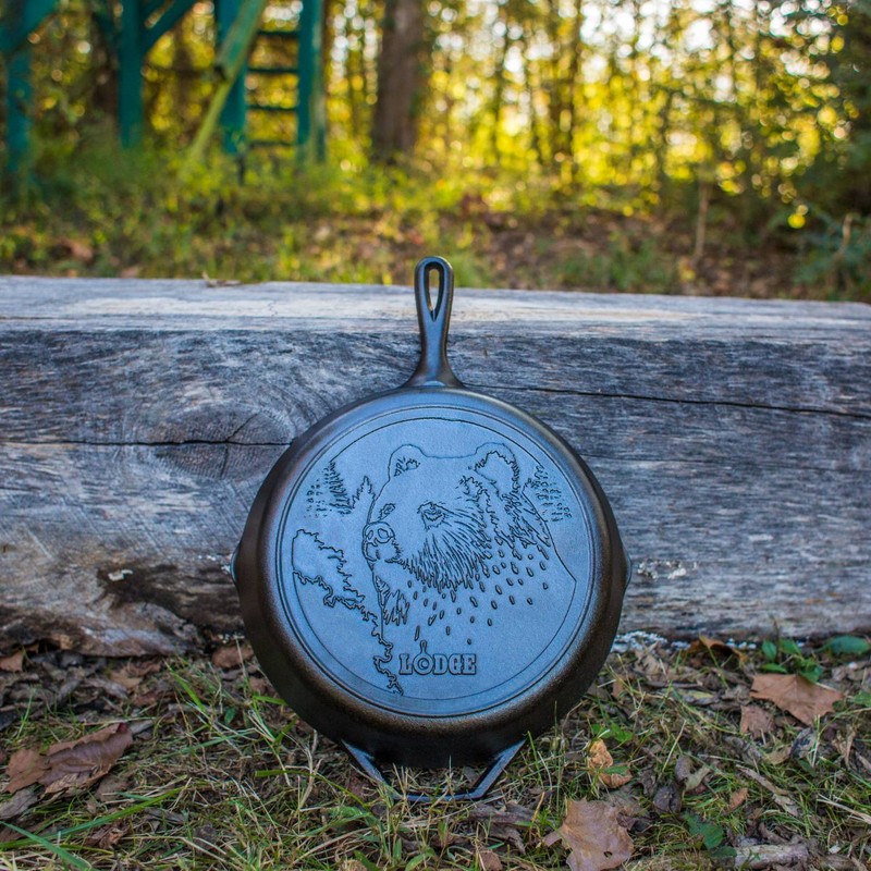 Lodge 12" Skillet - Bear Design gallery