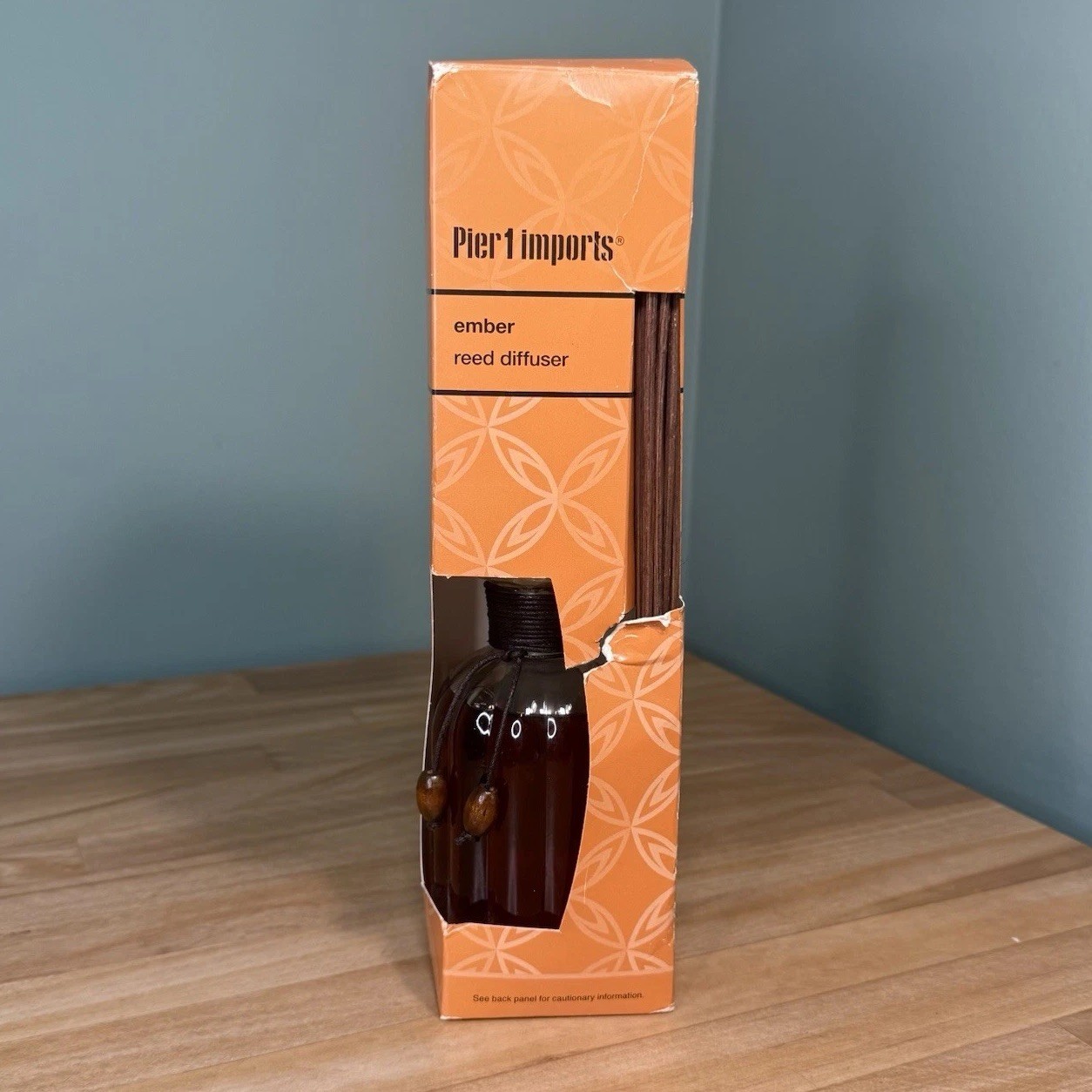 NEW Pier 1 Imports Ember Reed Diffuser Oil Kit 10oz w/ 10 Reeds Discontinued VTG gallery