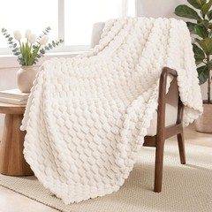 Fleece Throw Blanket for Couch, Extra Large Fuzzy Ivory Bed Blankets, Soft Cozy
