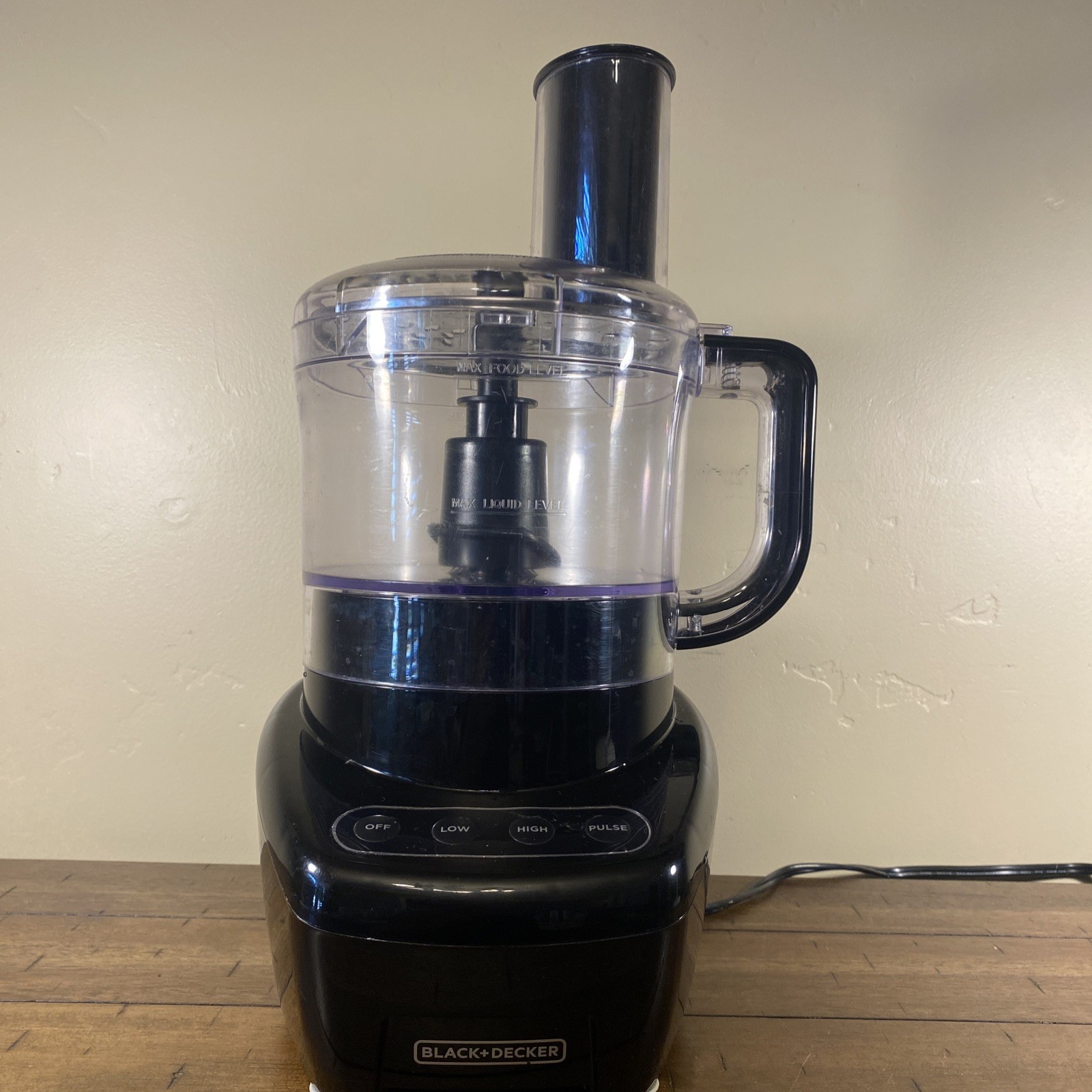 BLACK+DECKER Easy Assembly 8-Cup Food Processor, 850W, 2 Speeds + Pulse, Chop gallery