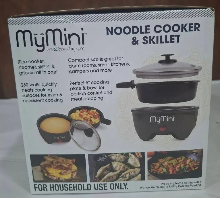 MY MINI NOODLE COOKER & SKILLET Blackberry 5" skillet 260 Watts Non-Stick ~NEW gallery