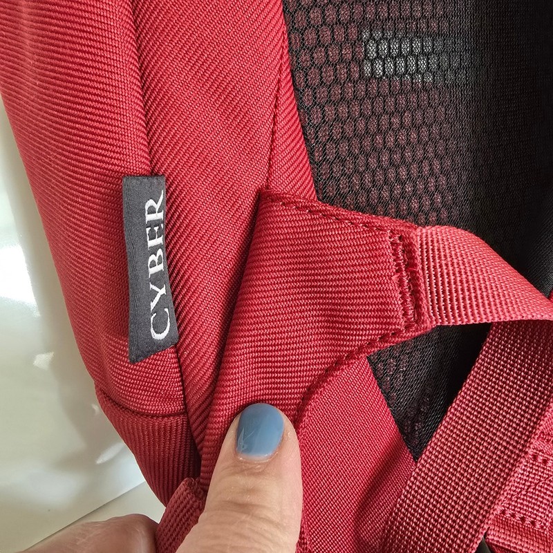 Osprey Cyber Laptop Backpack Red Commuter Daypack Padded Sleeve Pockets EUC 5