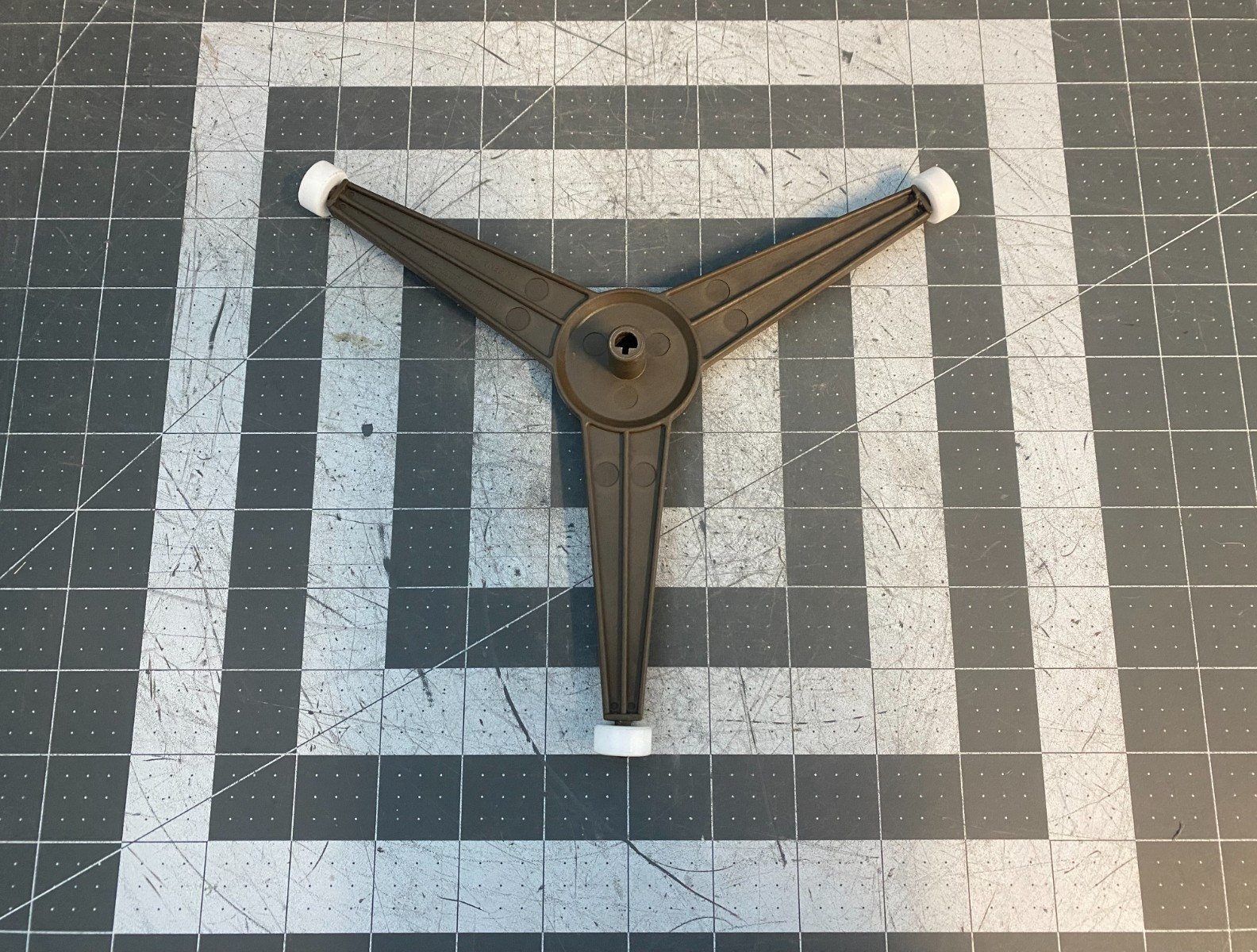 GE Microwave Glass Tray Support P# WB06T10012 gallery