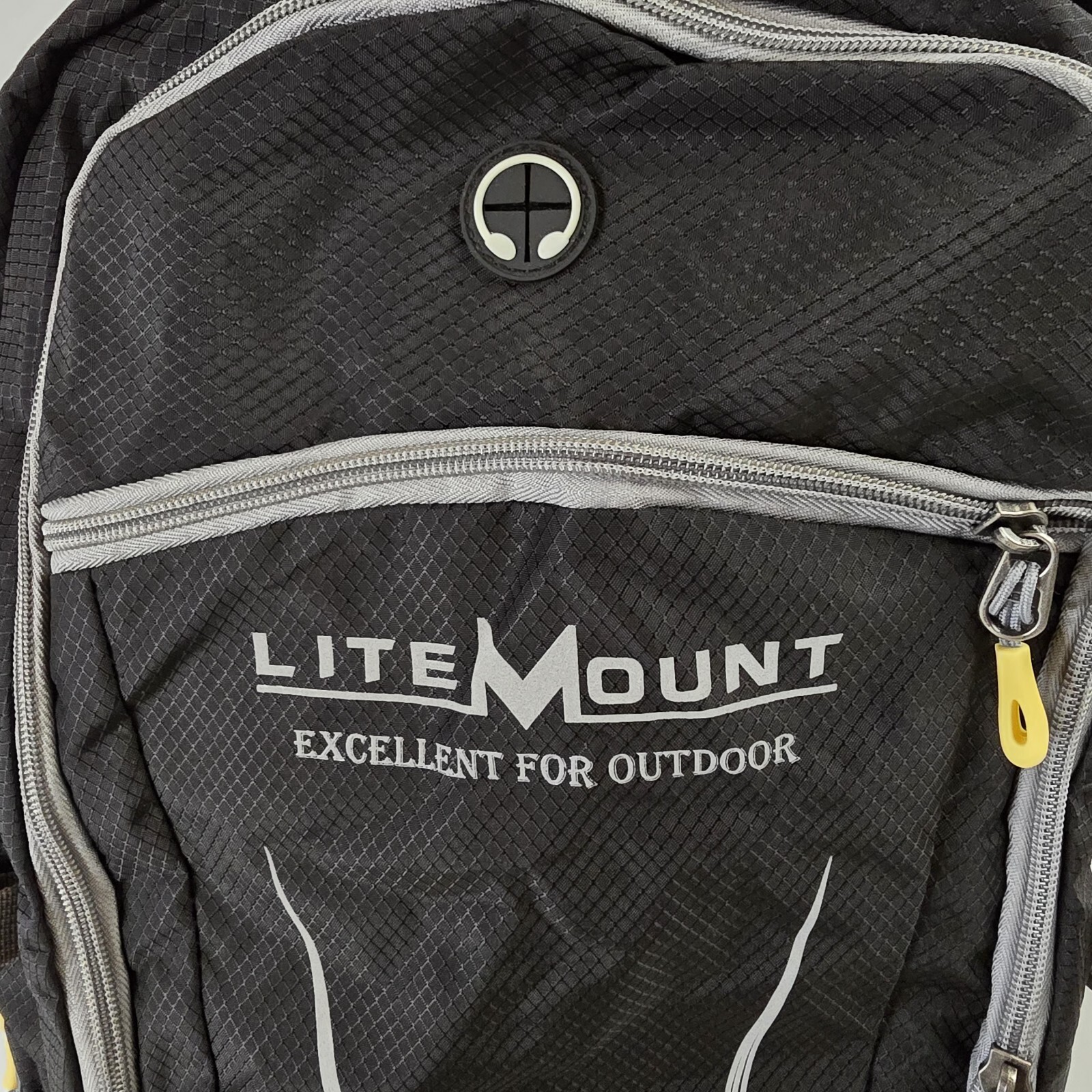 Lite Mount 45 L Hiking Backpack Black / Gray 2